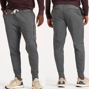 NWT Vuori Performance Joggers | Size Medium